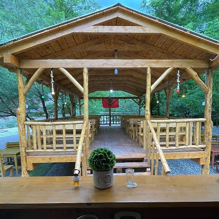 Guri I Lekes Guesthouse Moll' e Shoshit Экстерьер фото