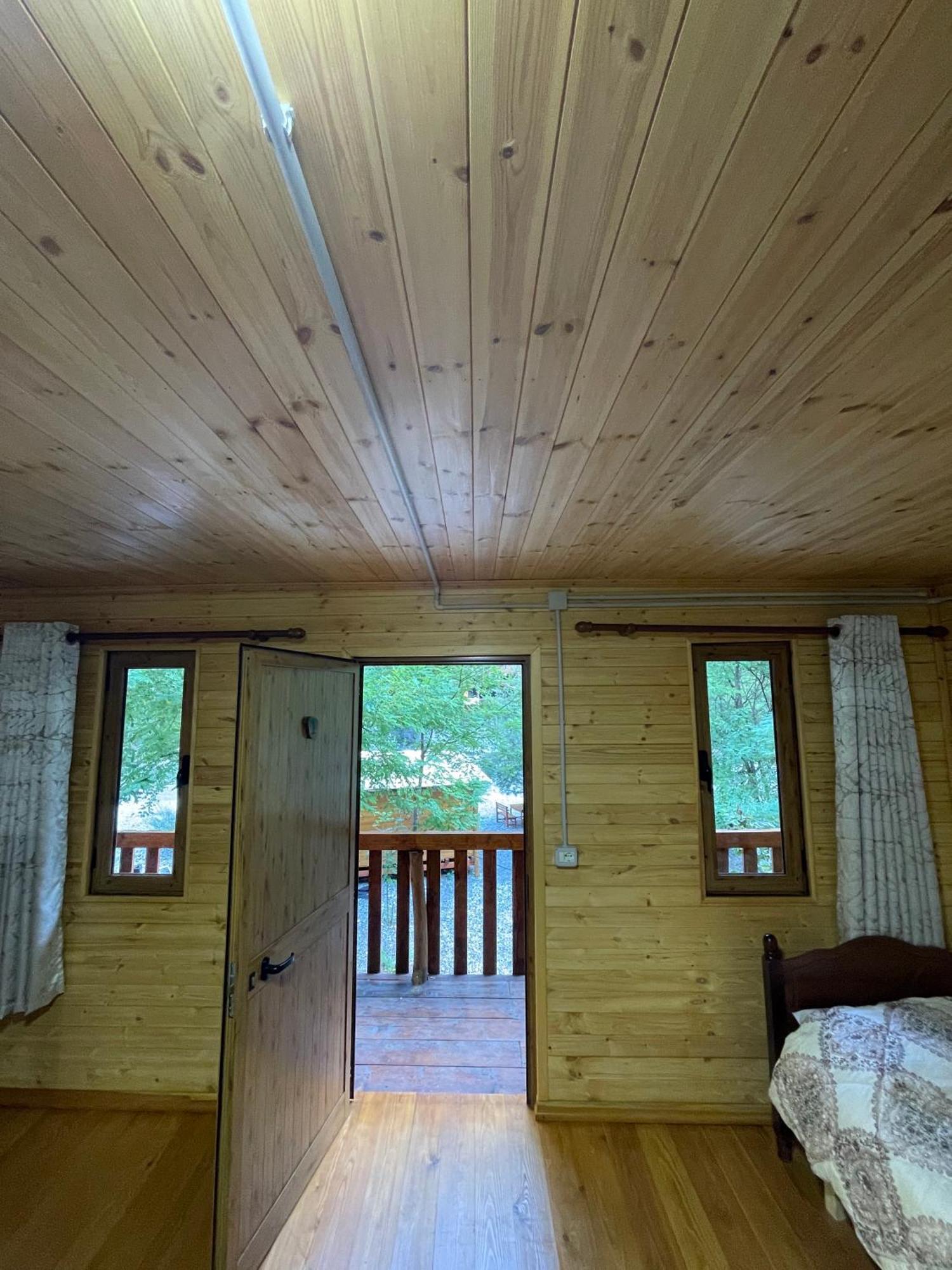 Guri I Lekes Guesthouse Moll' e Shoshit Экстерьер фото