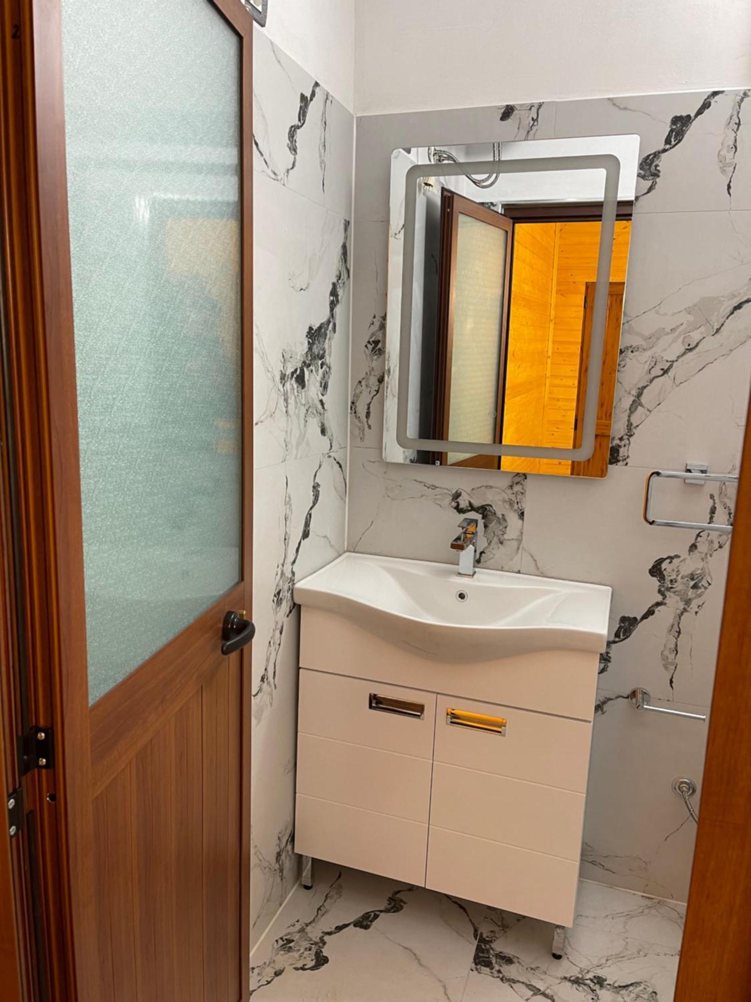Guri I Lekes Guesthouse Moll' e Shoshit Экстерьер фото