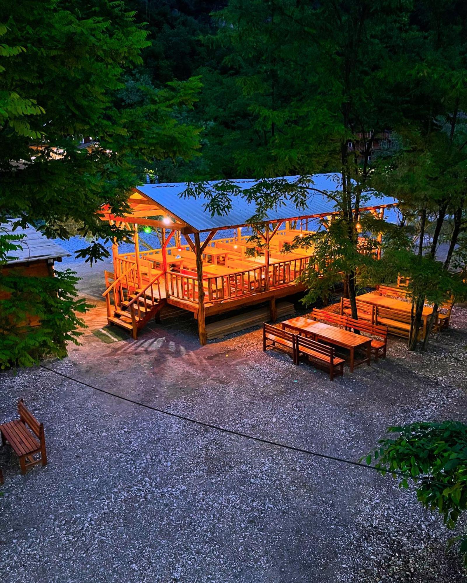 Guri I Lekes Guesthouse Moll' e Shoshit Экстерьер фото