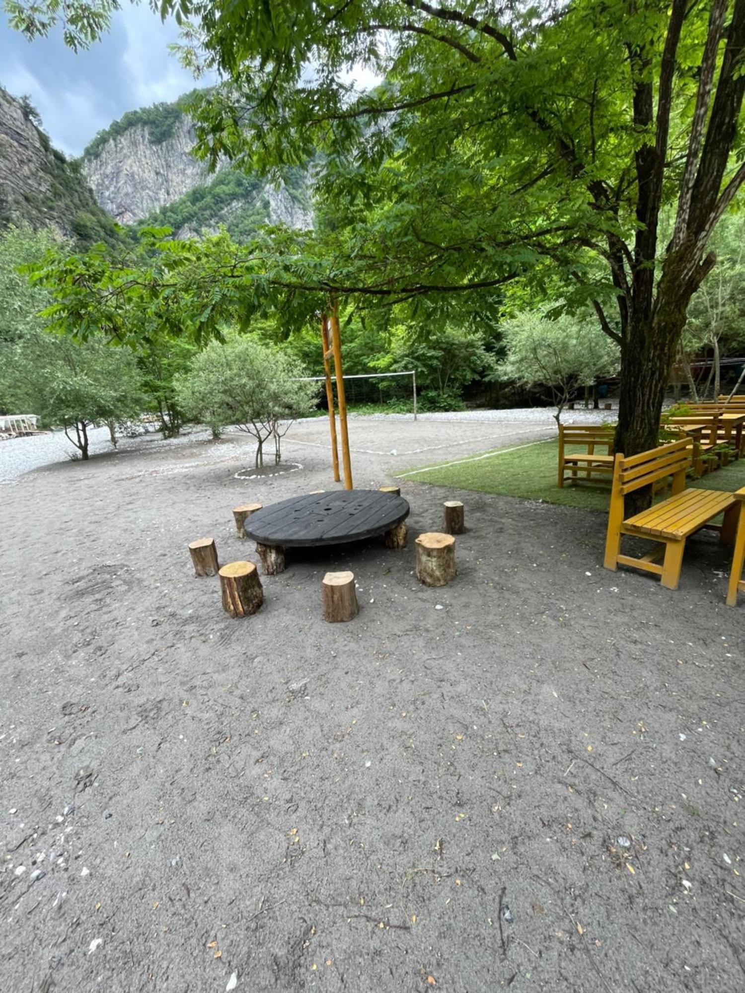 Guri I Lekes Guesthouse Moll' e Shoshit Экстерьер фото