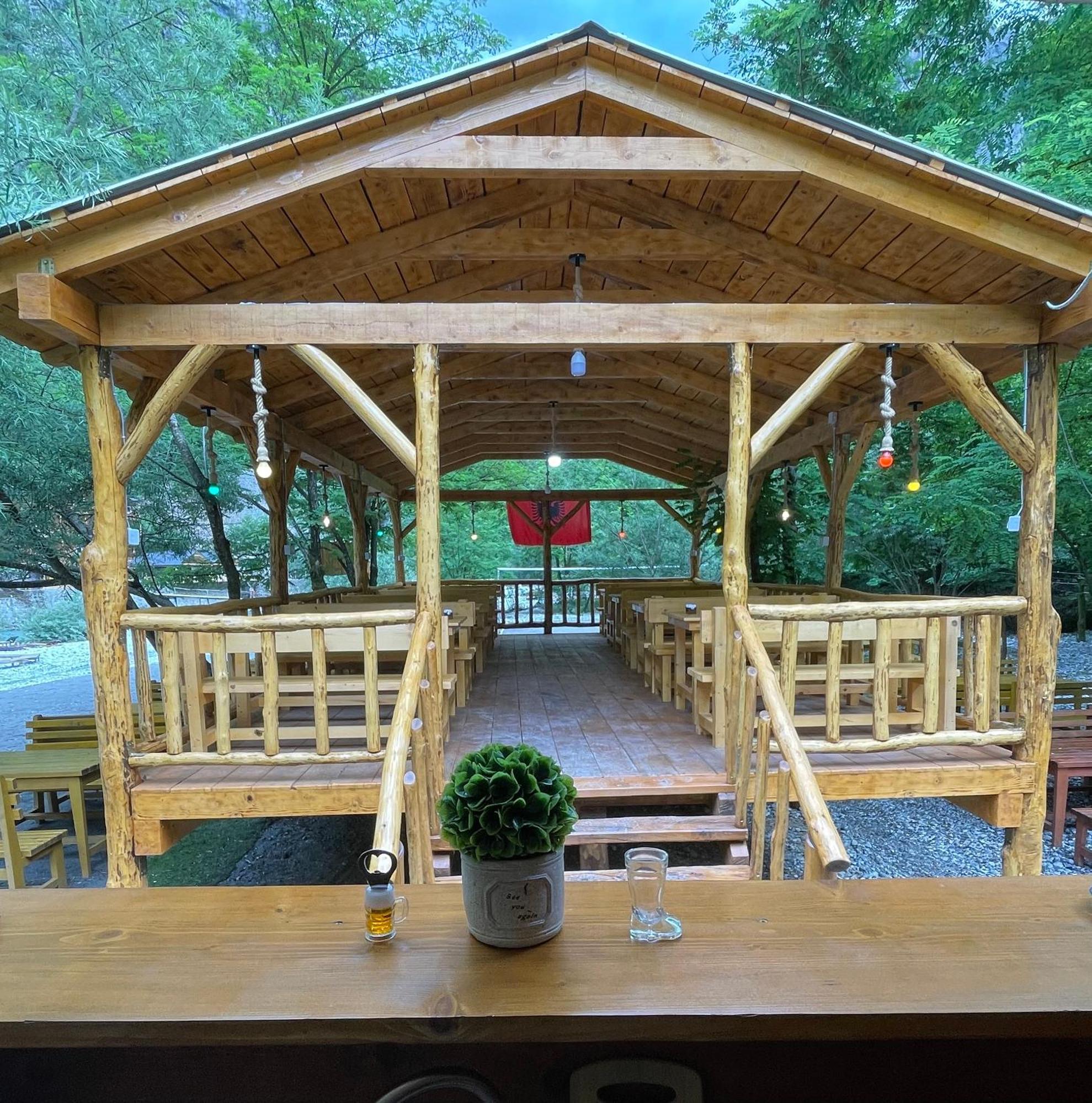 Guri I Lekes Guesthouse Moll' e Shoshit Экстерьер фото