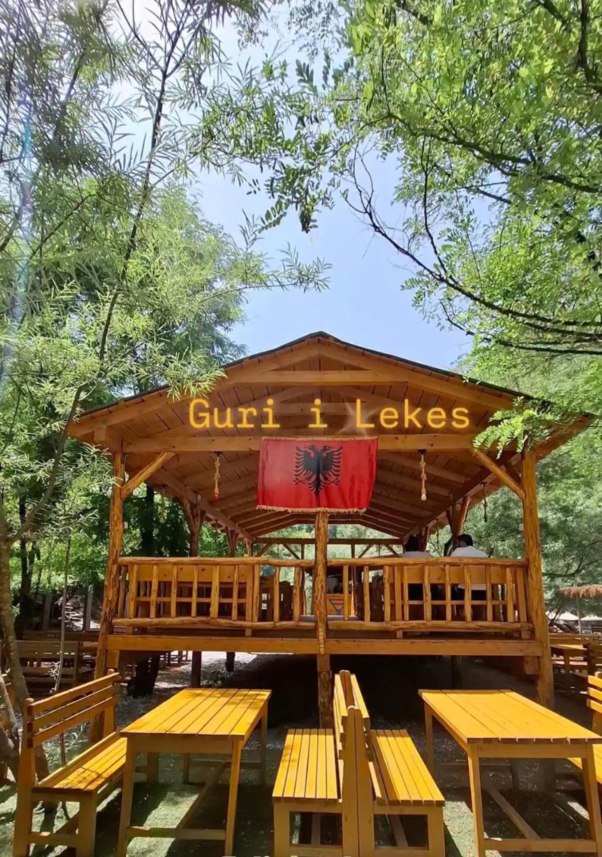 Guri I Lekes Guesthouse Moll' e Shoshit Экстерьер фото