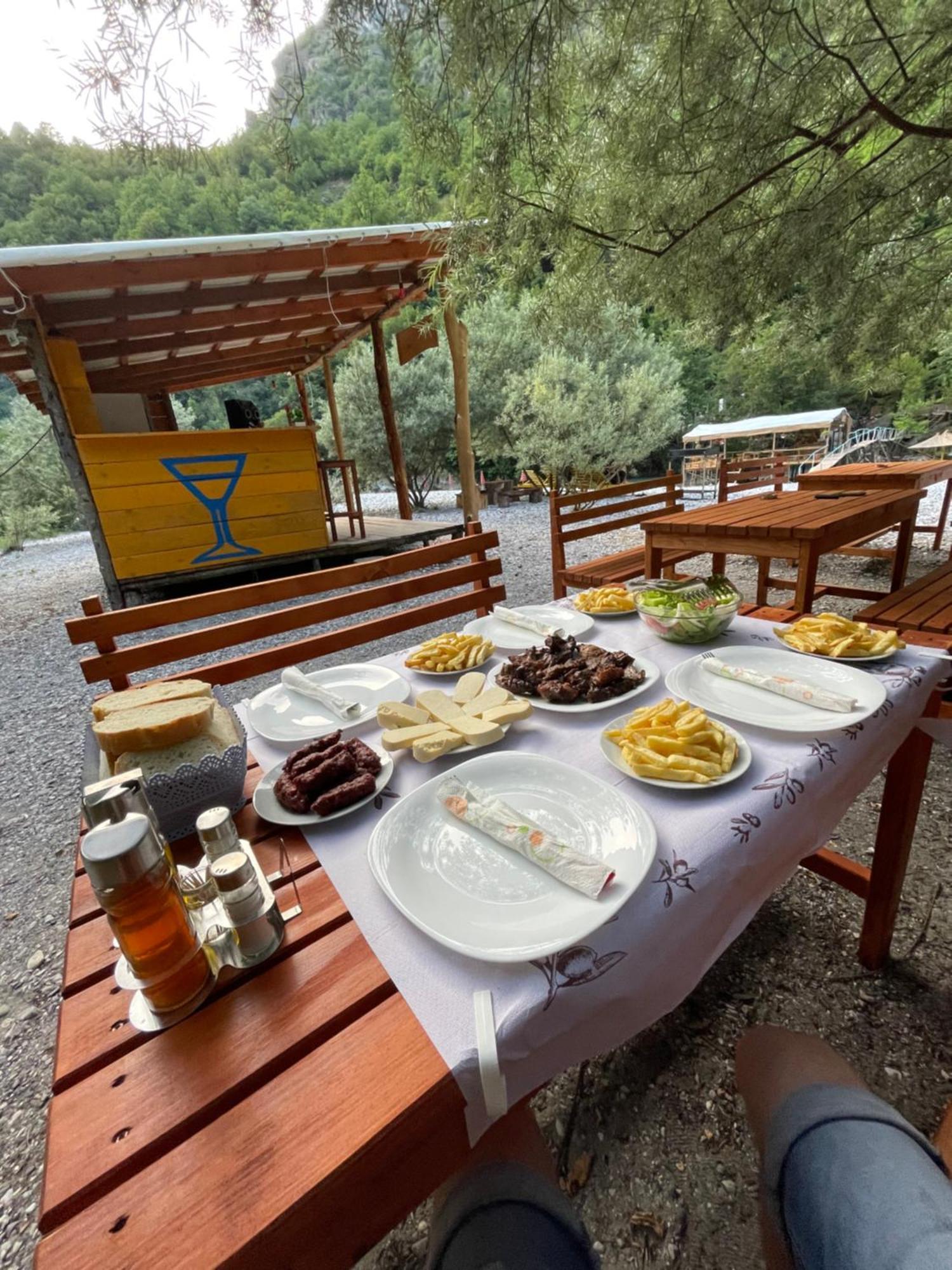 Guri I Lekes Guesthouse Moll' e Shoshit Экстерьер фото